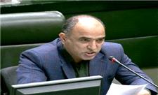 انتقاد تند یک نماینده مجلس از اظهارات همتی و میرسلیم: عده‌ای در داخل با اظهارنظرهای بیجای خود به نظام ضرباتی می‌زنند