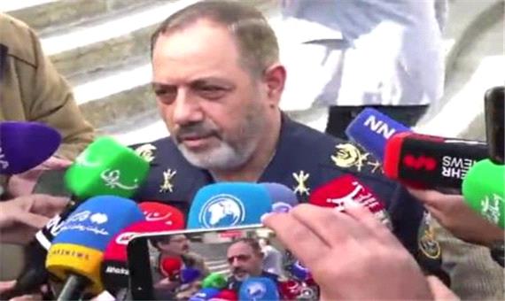 وزیر دفاع: ورود جنگنده های اسرائیل به ایران صحت ندارد