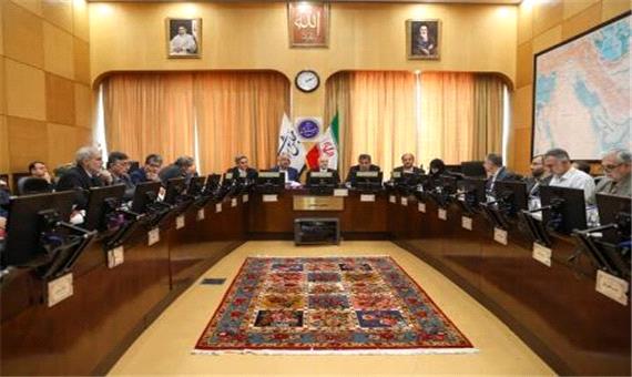 قالیباف: چرا وقتی یک پراید جا به جا می‌شود، دهک خانوار‌ها تغییر می‌کند؟