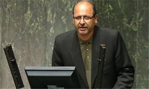 نماینده مجلس: عمان پیشنهاد توقف 6 ماهه غنی‌سازی را به ایران داده/ 300 کیلو اورانیوم غنی شده به اندازه 10 بمب اتم داریم