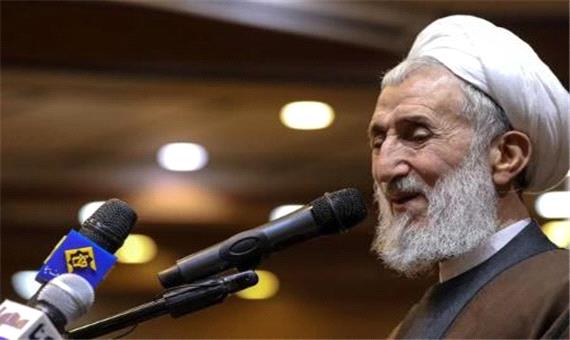 وحید اشتری: نام عروس بازداشت شده کاظم صدیقی در در مستندات باغ ازگل هم بود