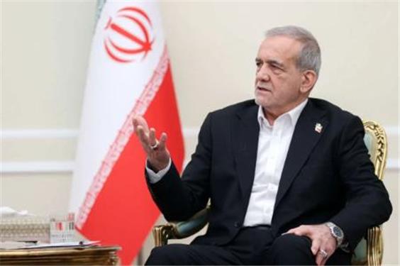 پزشکیان: 47 سال است که در مسائل و مشکلات به دنبال مقصر هستیم | تهران را نمی‌توان با تانکر آبرسانی کرد