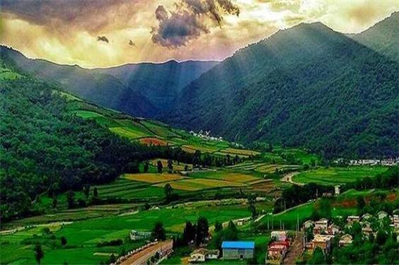 پیش‌بینی کاهش شدت گرما تا پایان هفته در مازندران