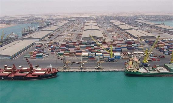 اولین کشتی تجاری رو- رو کالای ترانزیتی در بندر نوشهر پهلو گرفت