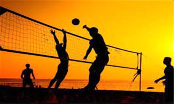 تیم والیبال ساحلی امید سنگ آهن بافق از موج سواران نوشهر شکست خورد