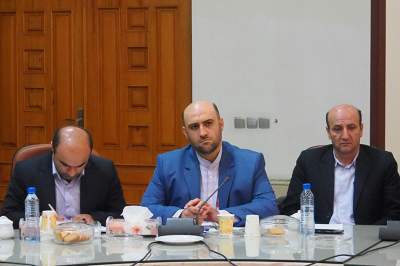 نشست احزاب و گروههای سیاسی با محمد اسلامی استاندار مازندران