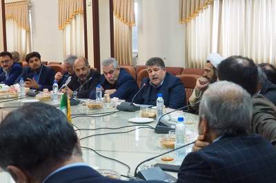 نشست احزاب و گروههای سیاسی با محمد اسلامی استاندار مازندران