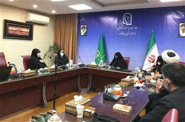 دیدار و گفتگوی دکتر خزعلی با اعضای بنیاد ملی خانواده