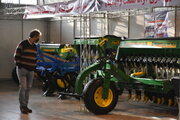 تحویل ادوات طرح جهش تولید در دیم زارها به کشاورزان مازندران