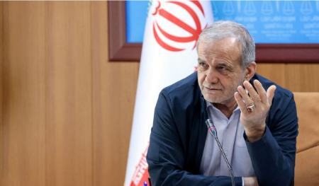 پزشکیان: ما نتوانسته‌ایم در مدرسه، مسجد و نظام آموزشی، فرزندان این مملکت را به شکل صحیح تربیت کنیم و بعد می‌خواهیم با او در خیابان برخورد کنیم