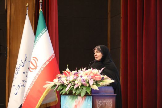 زنان فرهنگی بنیان‌گذاران دانایی و دختران دانش‌آموز پیشگامان آینده‌های روشن‌اند