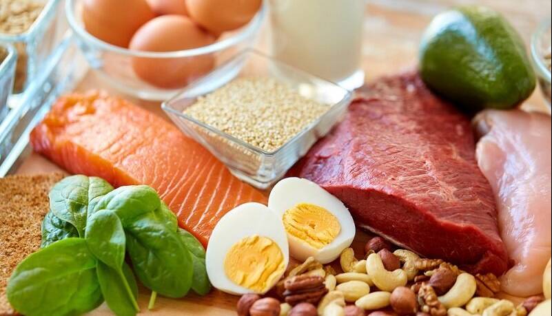 آسیب‌های پروتئین؛ چقدر پروتئین بخوریم خطرناک نیست؟