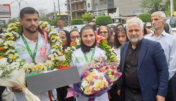 بازگشت مدال‌آوران مسابقات قهرمانی ووشو بزرگسالان جهان به آمل