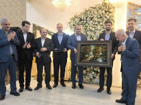 حضور مدیرکل آموزش و پرورش مازندران در آیین تجلیل از ۸۵ رتبه ممتاز کنکور شهرستان رامسر