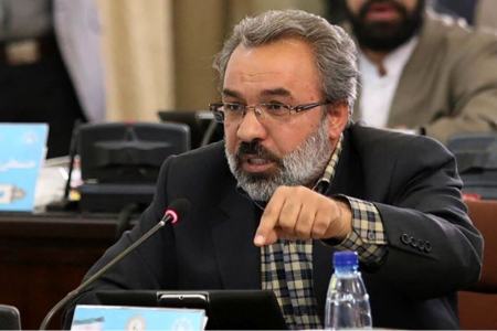 توهین نماینده مجلس به وزیر بهداشت در پی انتقاد او از روسیه