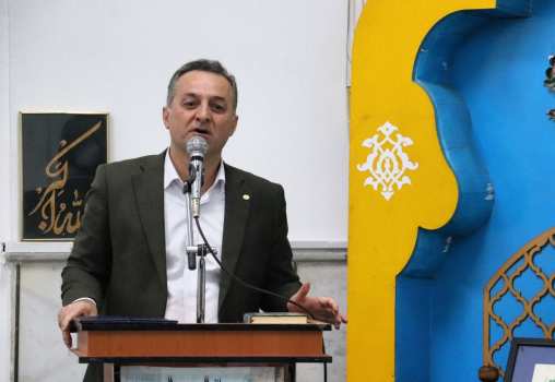 هیچ دانش‌آموز لازم‌التعلیمی نباید از تحصیل بازبماند