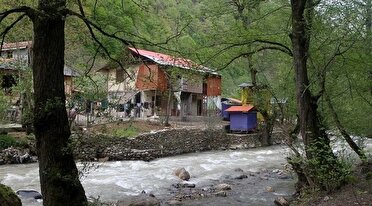 غیر قانونی بودن اجاره بستر رودخانه چالوس