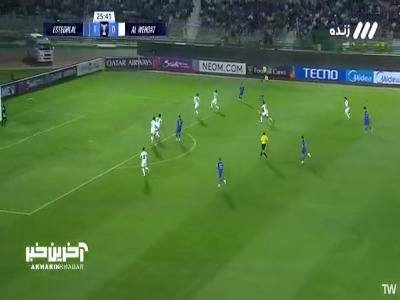 شوت مهران احمدی تیر دروازه الوحدات را به لرزه درآورد