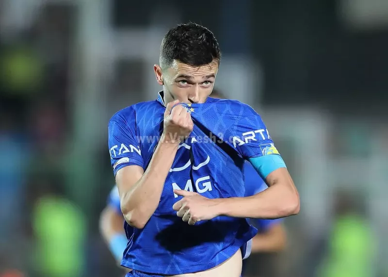 گزارش زنده: استقلال 2 - آلومینیوم 1