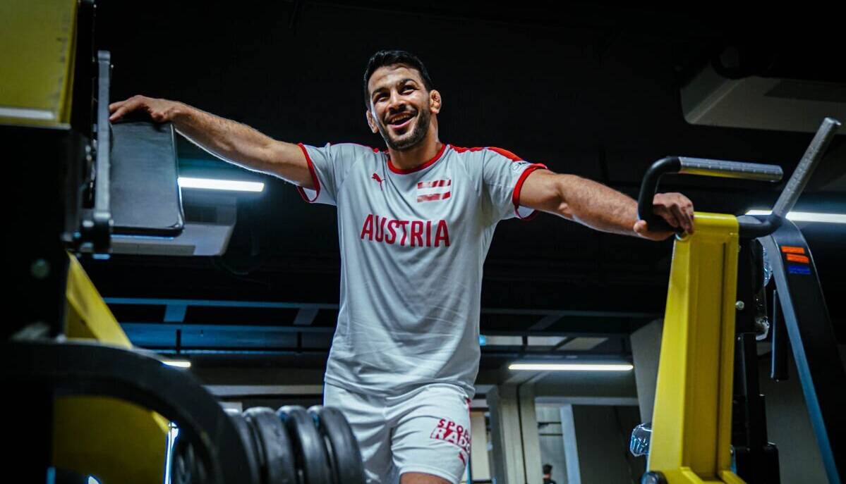 حسن یزدانی رسما استقلالی شد؛ بازگشت دوباره رکورددار به تشک با تیم کمیل قاسمی