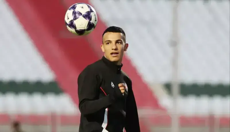 حسین زاده به دنبال آقای گلی مکرر