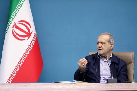 واکنش پزشکیان به نرخ بالای تورم: دولت را کوچک می‌کنیم