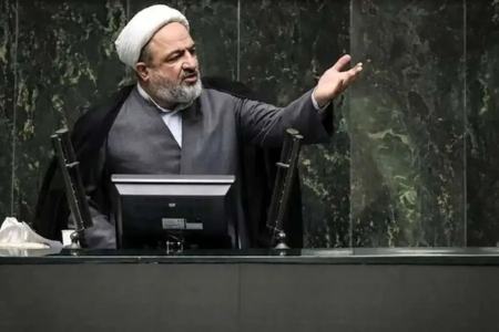 حمید رسایی: نباید همزمان با بالابردن نرخ ارز؛ برای ساکت کردن مردم به‌ دنبال کالابرگ برویم