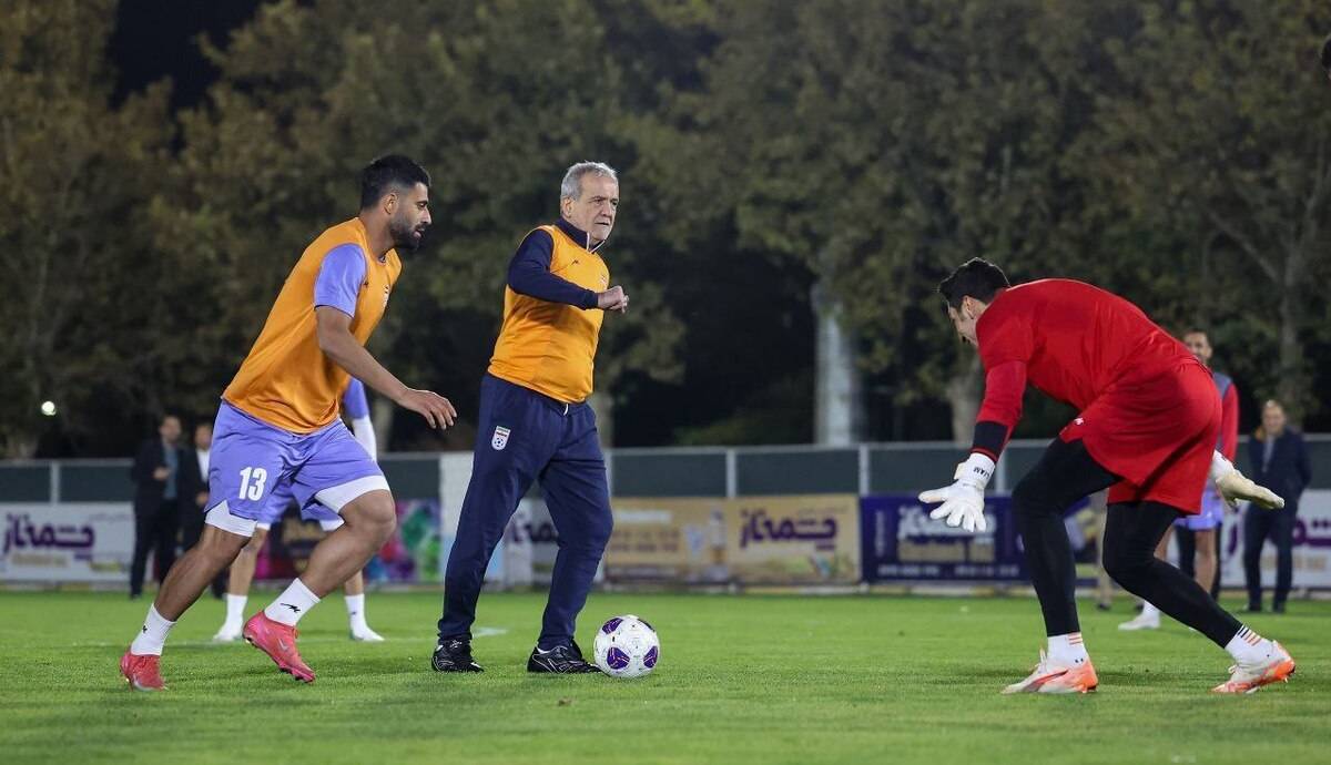 دیدار رئیس‌جمهور با بازیکنان و کادرفنی تیم ملی فوتبال