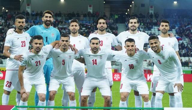 کاروان تیم ملی فوتبال راهی امارات شد