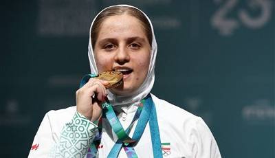 دستیابی بهشتی به یک مدال طلا و ۲ برنز مسابقات وزنه‌برداری بانوان