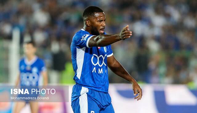 بازیکن خارجی استقلال بازی حذفی را از دست داد