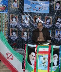 بی توجهی به اقتصاد، راه نفوذ دشمن