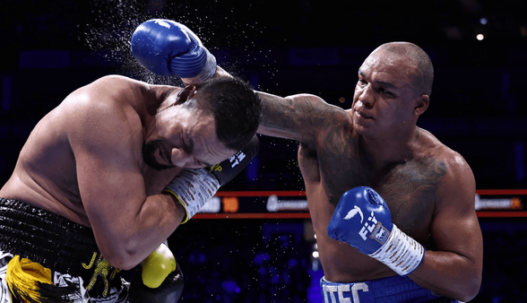 کشف ماده مخدر در نمونه قهرمان سنگین‌ وزن بوکس