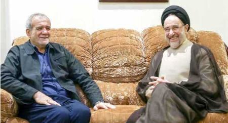 نگرانی جبهه اصلاحات از فروپاشی اعتماد عمومی | چرا پزشکیان، حامیانش را به بازنگری تاریخی واداشته است؟