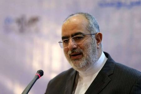 آشنا، مشاور پیشین روحانی: به اسم «جانباز»، برای از ما بهتران بنز و بی‌ام‌دبلیو وارد نکنید