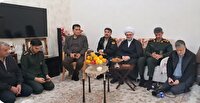 دیدار مسئولان عباس آباد با خانواده‌های معظم شهدا