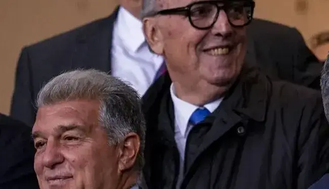 خوان گاسپارت: پرز می‌گوید مسی آشغال بوده است!