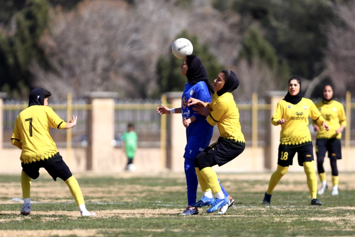 بازگشت وارش نوشهر به صدر جدول لیگ دسته اول فوتبال بانوان