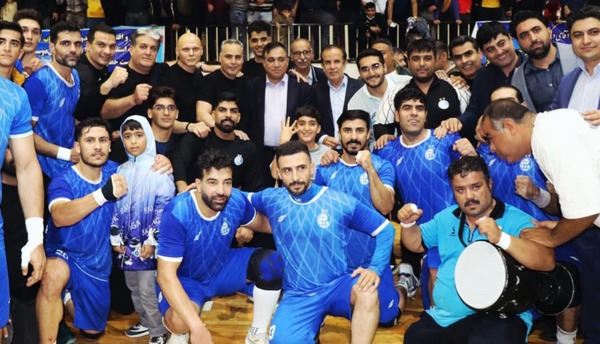 استقلال بازی بزرگ هفته را برد، مس صدرنشین شد