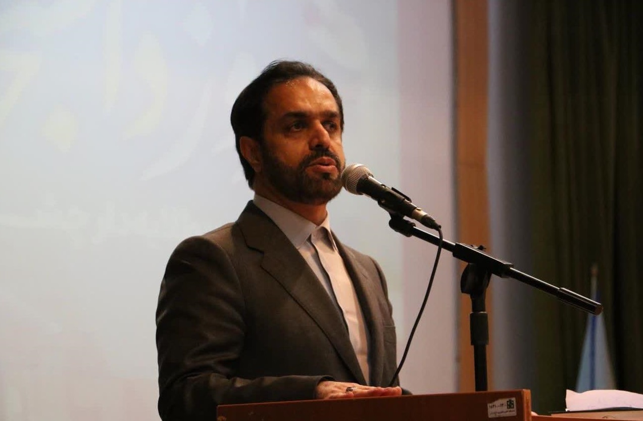 روز دانشجو یادآور مسئولیت تاریخی دانشگاهیان است