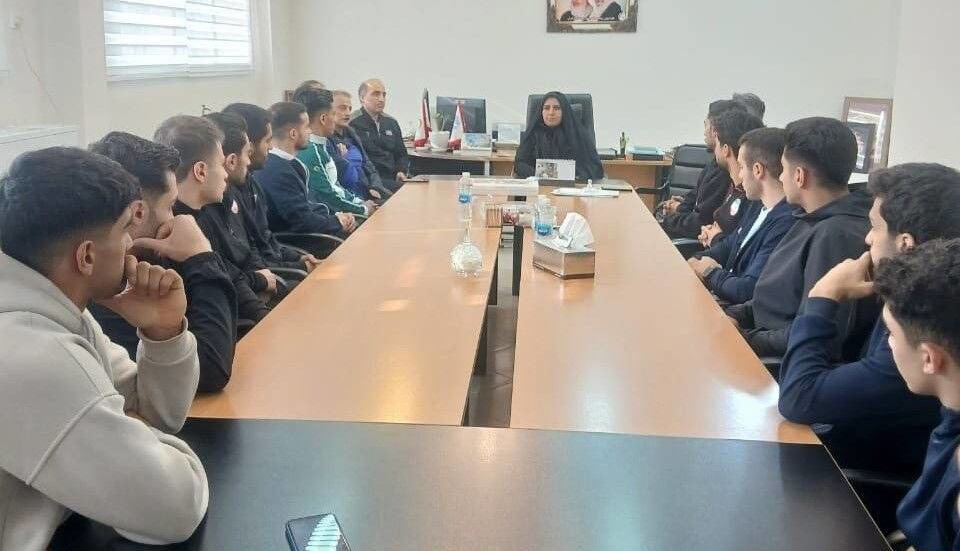 ملی‌پوشان ژیمناستیک با نقوی دیدار کردند