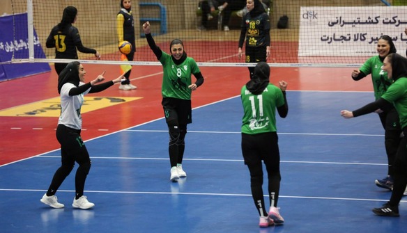 تداوم صدرنشینی سایپا و شهرآرکا در لیگ والیبال زنان