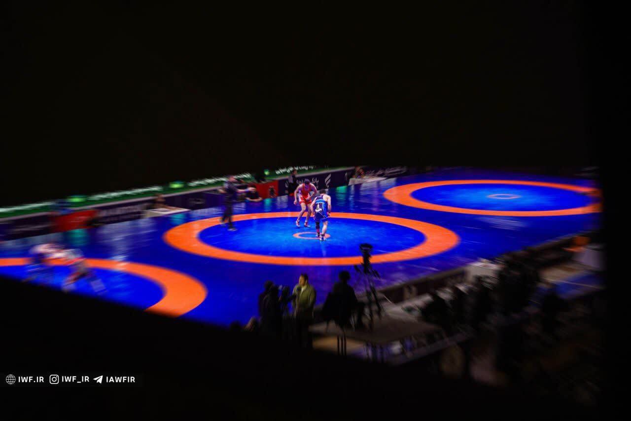 مازندران قهرمان رقابت‌های کشتی آزاد بزرگسالان کشور شد