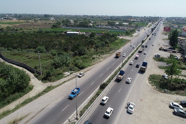 تداوم طرح حذف گاردریل و نصب نیوجرسی در محورهای پرتردد مازندران