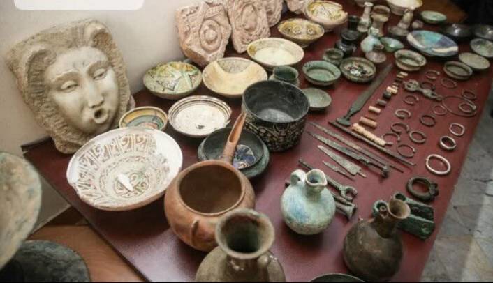 کشف ۳۰۸ اشیای تاریخی دوره هخامنشی و ساسانی در چالوس