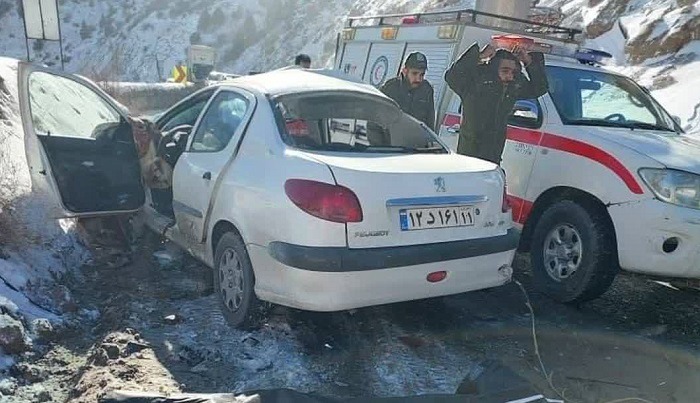 یک فوتی در حادثه برخورد خودرو با اتوبوس در محور هراز