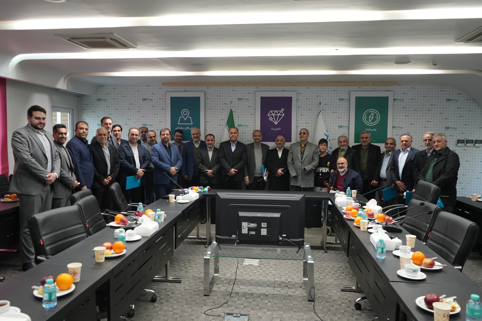 مدیرعامل بیمه دی در جمع چهار تشکل ملی جانبازان: رسالت این شرکت خدمت به جامعه معزز ایثارگران است