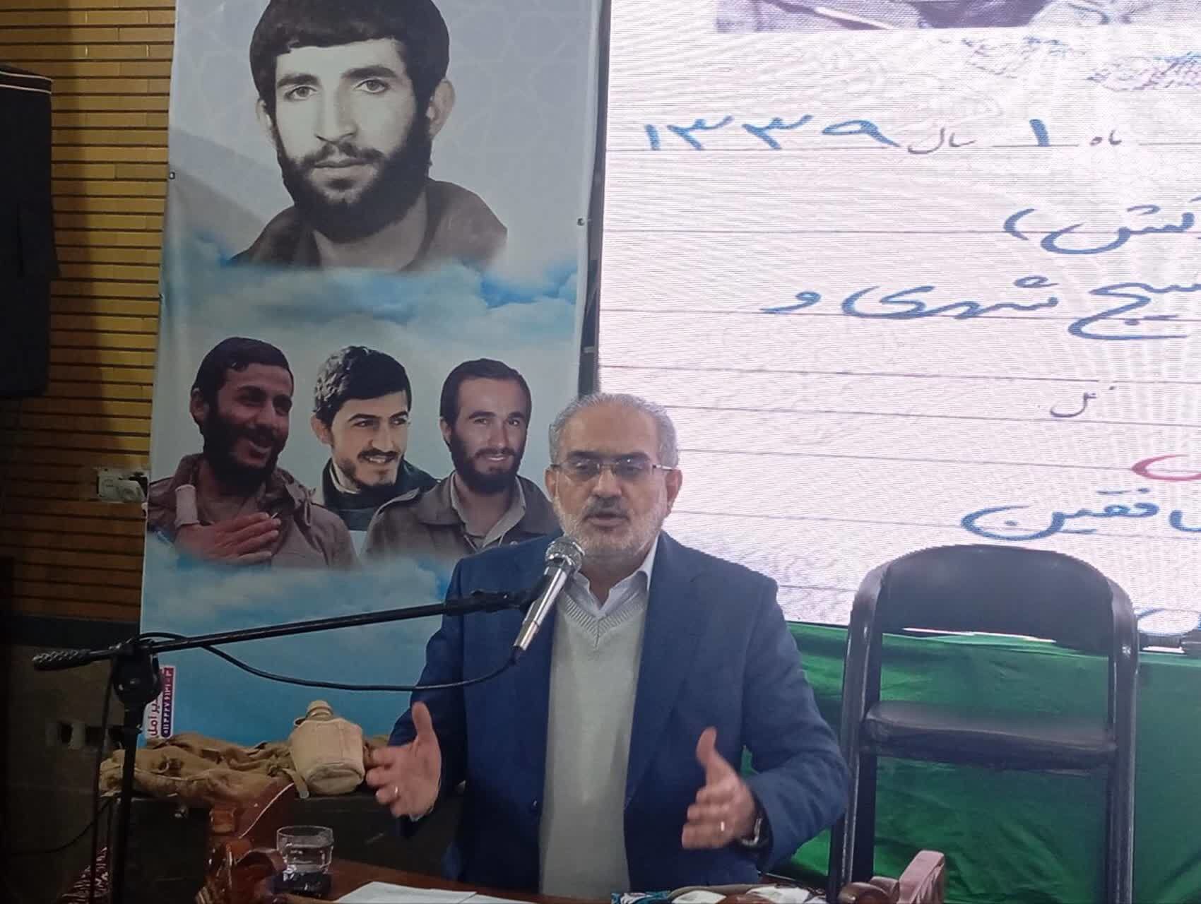 امروز در جنگ نرم باید فرمان رهبری را اجرا کنیم