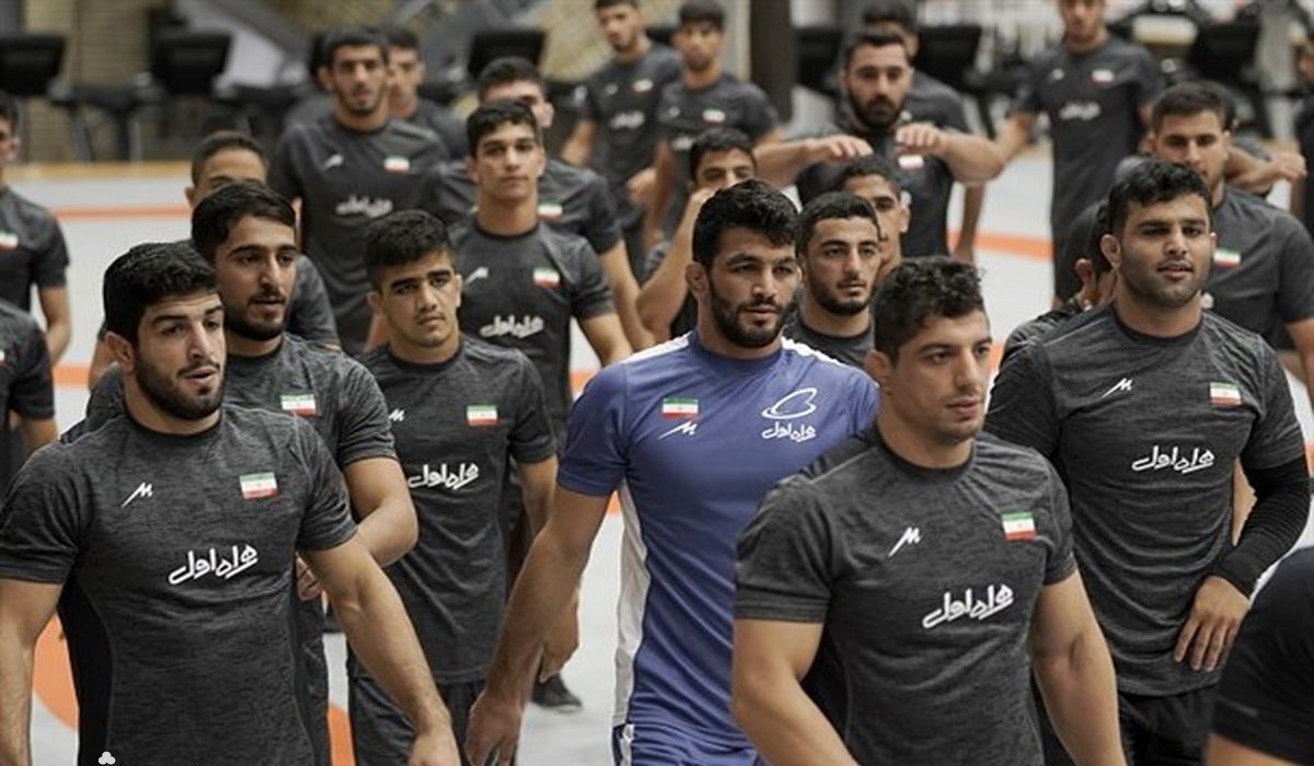 حسن یزدانی و یارانش در راه کرواسی