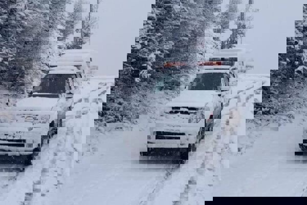 ۳۰ سانتی متر برف در بلده بارید